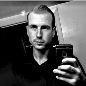 Meet your Posher, Tom